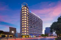 FORMONT Hotel (Xinyu Station Baoshi Park, Xinyu) Hotels in Xinyu