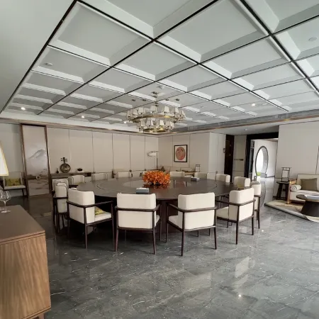 Longchang Lakeview Homestay (Guyu Lake Scenic Area)
