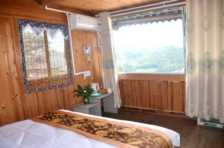 Basha Bed and breakfast Отели рядом с достопримечательностью «Sanjiaojing Pavilion»