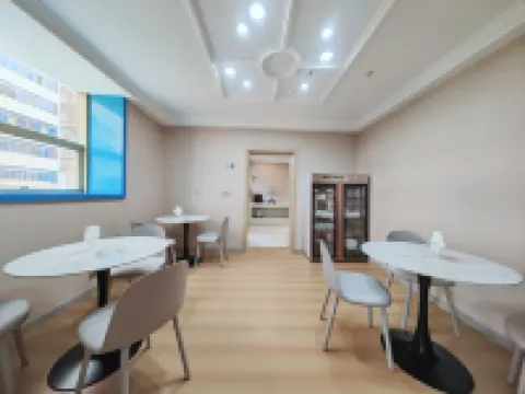 達州天斯大酒店（城市中心廣場三聖宮美食街店） 達州酒店