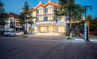 3. 春尔曼民宿酒店(..