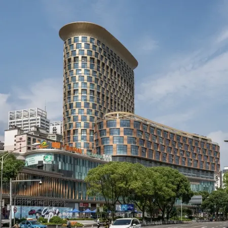 Anlan Yingyue Design Apartment (Tianyi Square Town God's Temple Subway Station)