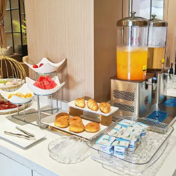 Deyang Ruijingda Hotel