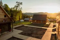 Whispering Pines Retreat Hotels near Baihaba