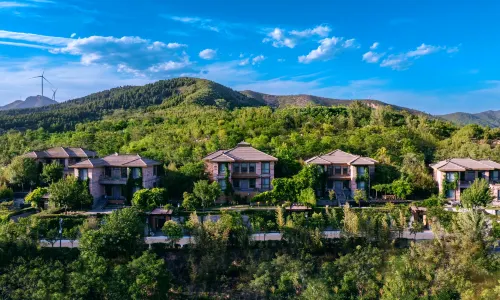 Qixin Xiaozhu Hostel