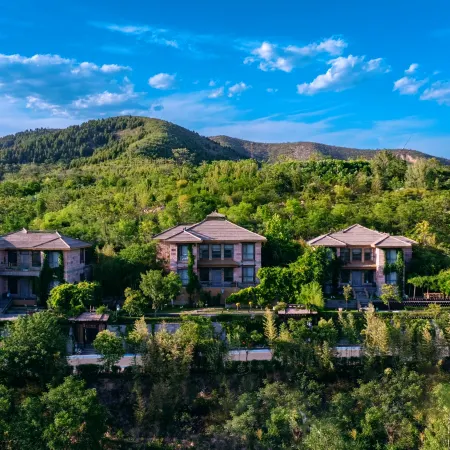 Qixin Xiaozhu Hostel