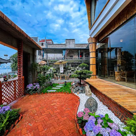 Xunpan Homestay