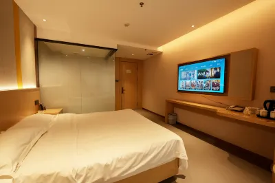 wuchan fengshanpinyue Hotel Hotels near Wuchangshi Jianshe Da Walking Street