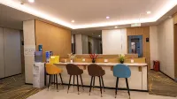 Wusheng Yijing Hotel (Rongheng Times Square) Hotel di Wusheng