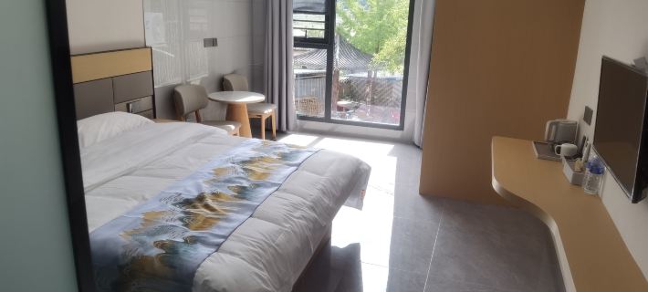 Miyi Hongrun Farmhouse Hotels in Miyi