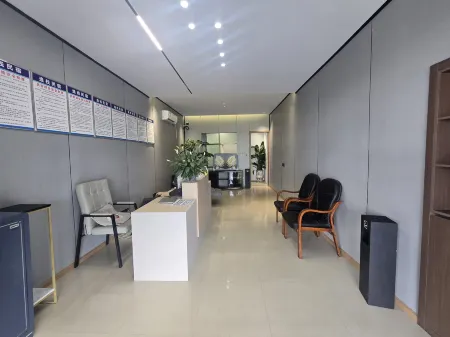 Yizhan Hotel Отели рядом с достопримечательностью «Guizhou Electron Technology Vocational College»