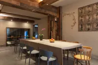 Yuanshe Tangwu · Chinese Wabi-Sabi Hot Springs Boutique Stay