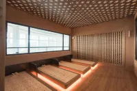 Xianning Yitang Hot Springs Resort Hotel - parking
