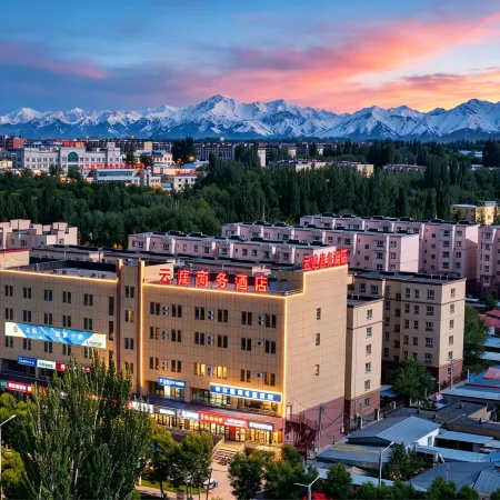 Yun Hotel