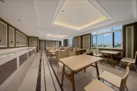 Heyue Sheng Hotel（Laiyang High-speed Railway Station Yiwu International Mall Branch）