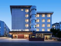 FunGee Hotel – Weihai Municipal Government Weigao Square Store