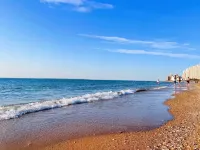 Longkou Donghai Houhai Homestay