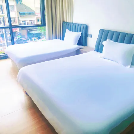 Huaxiang Hotel
