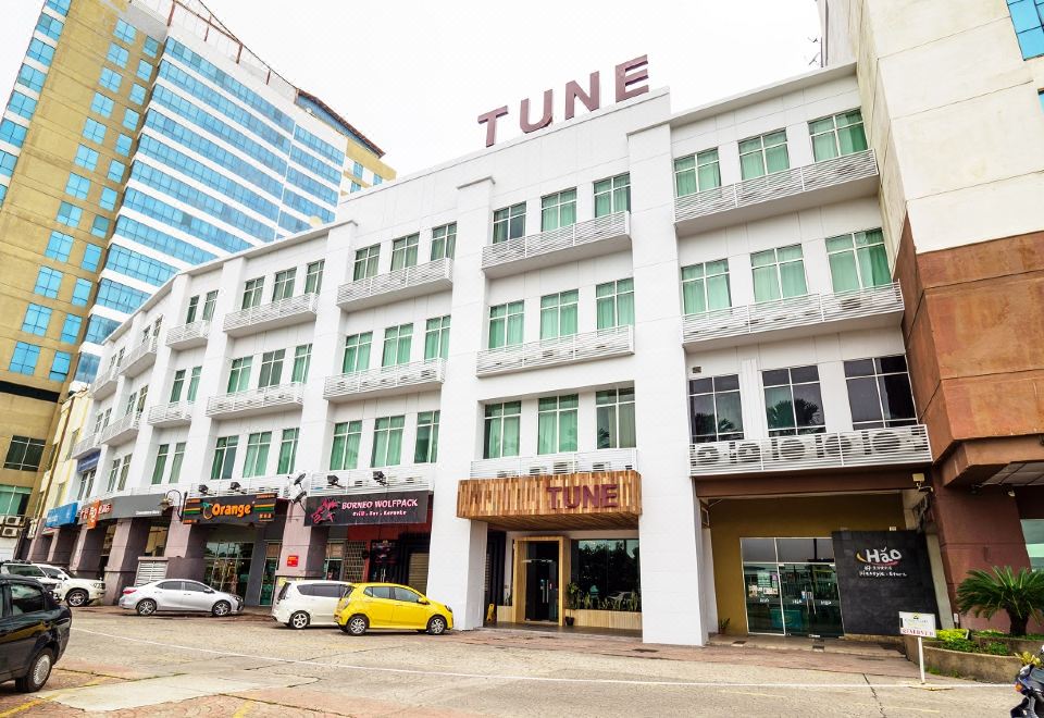 튠 호텔 1 보르네오 코타 키나발루 썸네일