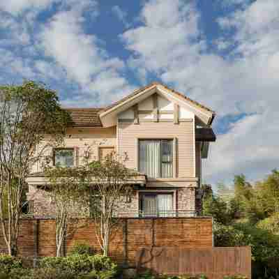 Wuyishan Six Shang · Waterfront Mountains and Beautiful Stays Rooms