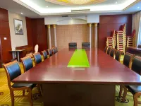 Wenfeng City Hotel