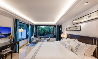 Youqi Boutique Hostel