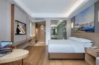 Vienna International Hotel (Xinyang High Speed Rail East Station Branch)