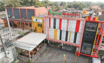 Green Red Hotel Syariah Jombang