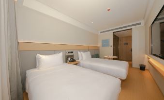 JI HOTEL HUAZHU HOTELS GROUP LTD