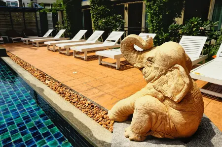 Napalai Resort Hua Hin Отели рядом с достопримечательностью «Sai Noi Beach»