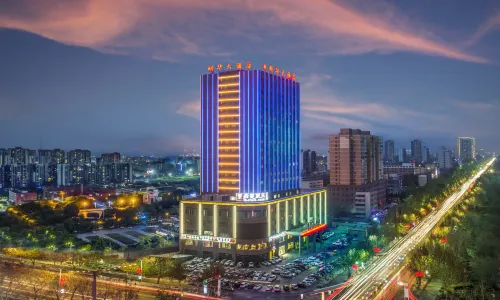 Minghua Hotel (Aksu Tianbai Fashion Shopping Center Xinglong Underground Street Branch)