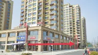 Youth Station Hotel Hotels in College Town of Beihai New Town