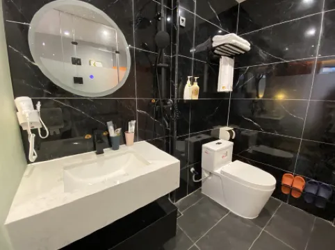 Bananasu Design Hotel (Shenzhen Wuhe Metro Station)