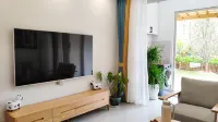 Linqi Fengyue Homestay (Kaifeng North Railway Station)