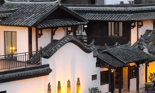 Floral Hotel·Jingning Zizaiju B&B Hotel (Yunzhong Daji Branch)