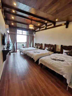 Furong town Linjiang floor inn