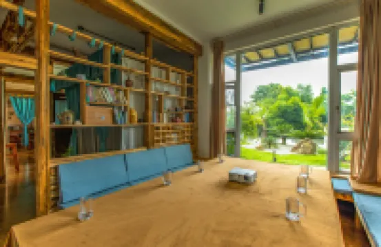 Mengli Homestay (Mianzhu Lanshan Chu)