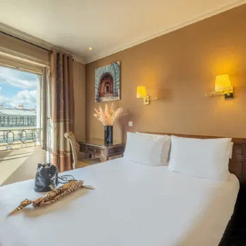 Hotel London Отели рядом с достопримечательностью «9-й округ: Опера»