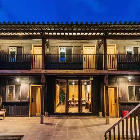 Mengzi Fanjian Humanities and Art Hotel (Bisezhai Branch)
