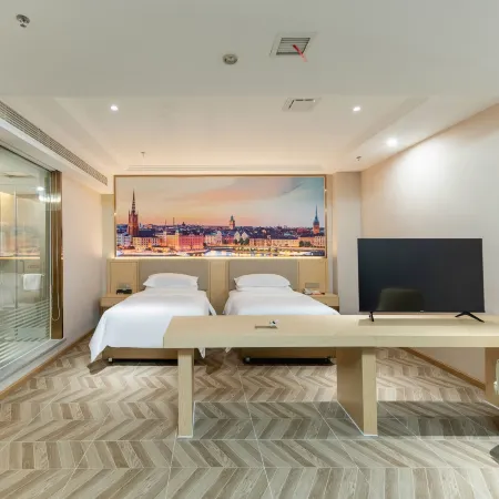 Vienna Hotel (Ledong Gongyuan)