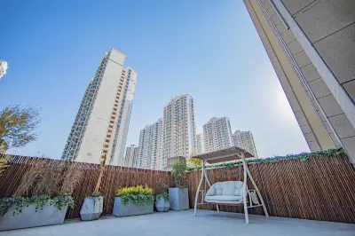 Yishang PLUS Hotel (Xiangyang Station Minfa Commercial Plaza Branch) Hôtels à : Xiangfan