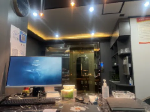 Guangde Friendly Years Hotel (Commerce and Trade Center Branch)