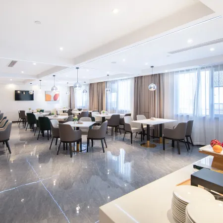 Atour Hotel, Wanjiang Avenue, Wuyue Plaza, Anqing New City