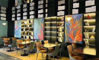 Magpie CC Hotel (Grand Century New World Spring City International Trade Square, Wen County)