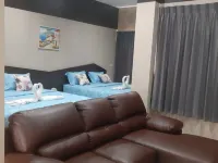 โต๊ะไม้รีสอร์ท โรงแรมในอำเภอ วังจันทร์