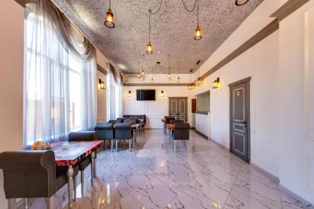 Marton Sholokhova  (Мартон Шолохова)