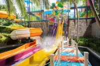 Pullman Oceanview Sanya Bay Resort & Spa