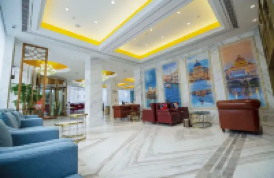 Taojiang Jinlong International Hotel - Parking