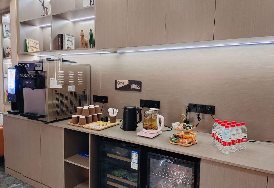 5. 추워 호텔 (자..