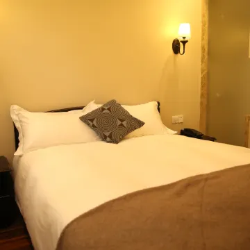 Soho Garden Villa Hotel (Shanghai Jiaotong University Metro Station Flagship)